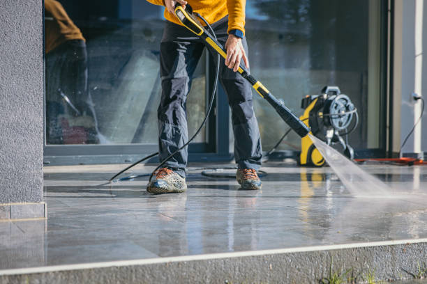 Best Pool Deck Cleaning  in Griswold, IA